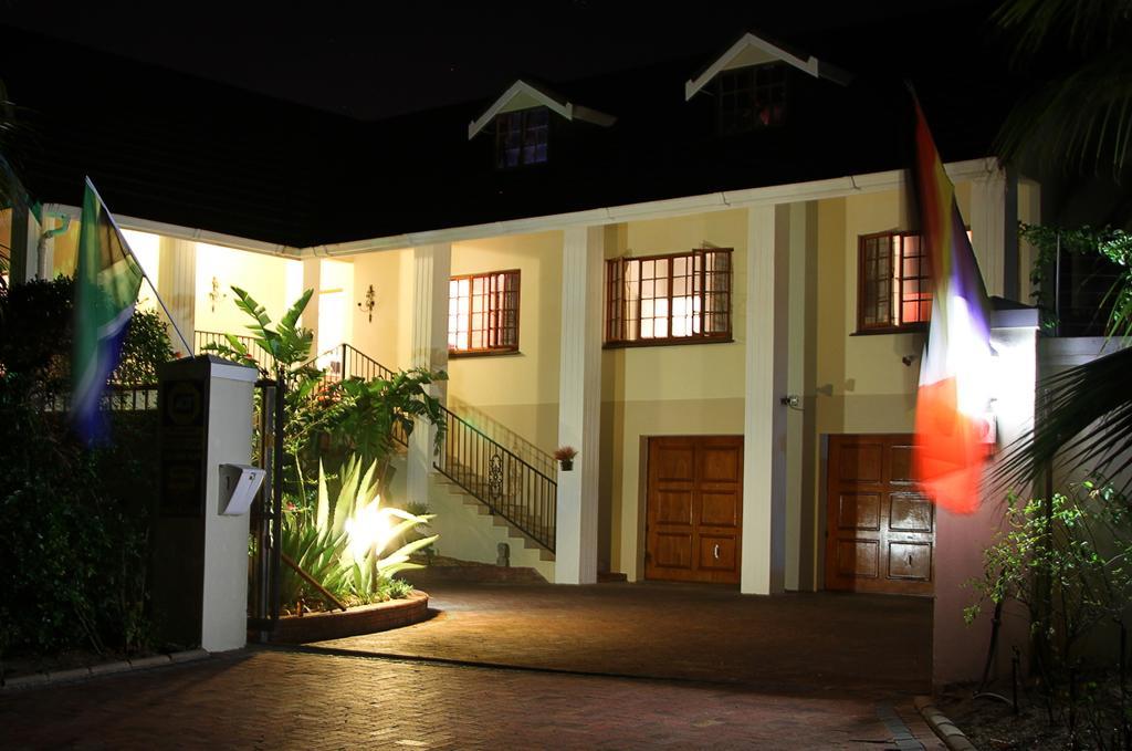 Golf And Garden Guesthouse Somerset West Esterno foto