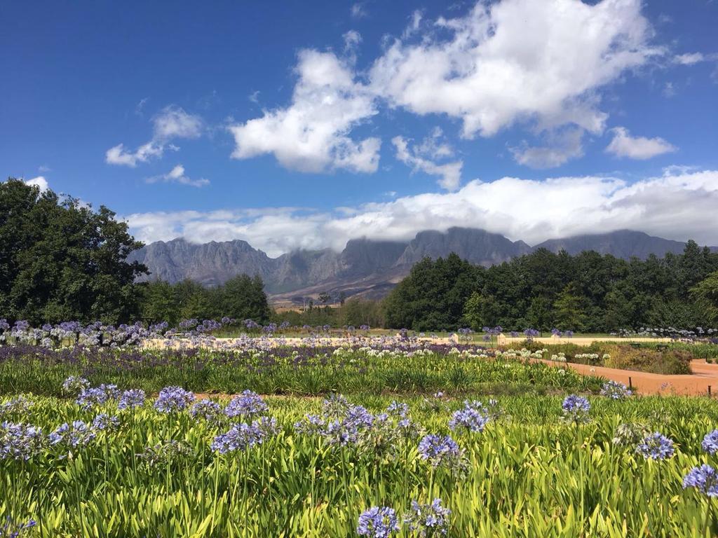 Golf And Garden Guesthouse Somerset West Esterno foto