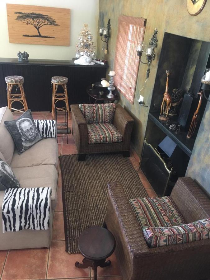Golf And Garden Guesthouse Somerset West Esterno foto
